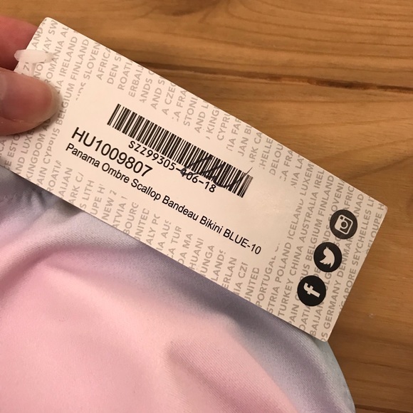 NWT boohoo Panama Ombre Scallop Bandeau Bikini top - Picture 4 of 6